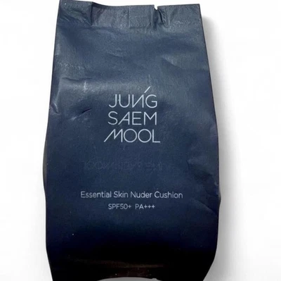 JUNG SAEM MOOL Essential Skin Nuder Cushion Refill 23 Medium-Deep - Image 1 of 3