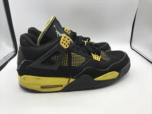 Taglia 12 - Jordan 4 Retro Mid Thunder Uomo Nero Basket Passeggio Comfort - Foto 1 di 15