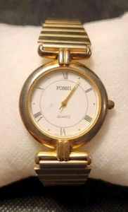 Orologio Fossil Unisex Quarzo Tono Oro Quadrante Bianco NECESSITA DI BATTERIA - Foto 1 di 10