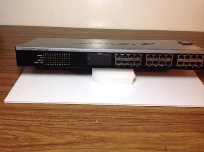 Linksys EF3124 EtherFast 24 port Unmanaged Switch 10/100 w/ Power Cord &Brackets - Image 1 of 4