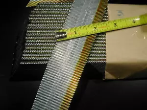 Uñas de acabado angular calibre 15 galvanizadas 2" de largo 4000 piezas - Imagen 1 de 2