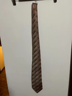 Corbata geométrica dorada Van Heusen Foto 1 de 3