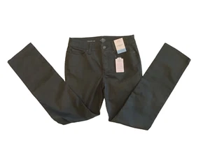 St John's Bay Women's Straight Leg Jeans Size 2 Green - Picture 1 of 14