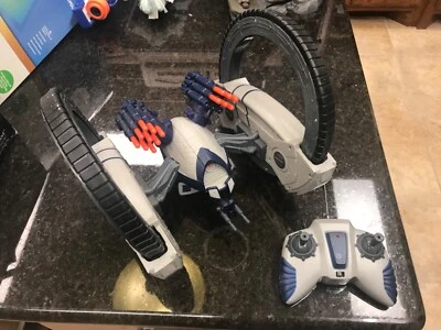 Star Wars Attack of the Clones Hailfire RC Droid With Remote & Functional HASBRO - Image 1 of 2