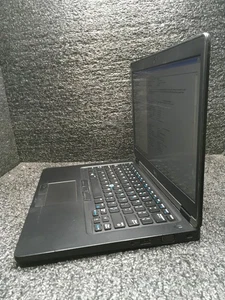 Dell Latitude 5490 Intel Core i5-8350U 1,70 GHz 4 núcleos 8 GB RAM 256 GB SSD - Imagen 1 de 14