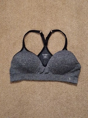 Sutiã esportivo feminino acolchoado Danskin Racerback, cinza, tamanho XL excelente estado - Imagem 1 de 4