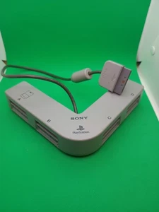 Multitap PS1 Sony Originale Perfettamente Funzionante Multi Player Playstation 1 - Foto 1 di 12