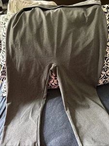 Shosho XL Gray Capris Leggings - Picture 1 of 7