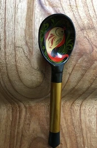 VINTAGE KHOKHLOMA RUSSIAN LACQUER SMALL SPOOON GOLD LEAF, FISH DESIGN - Picture 1 of 6