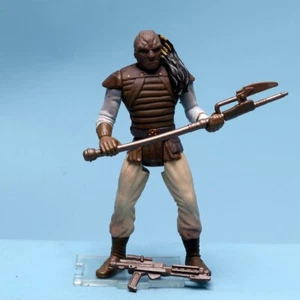 Star Wars POTF2 WEEQUAY 1997 Kenner Action Figure Excellent - Picture 1 of 5