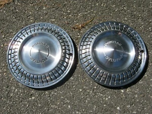 Factory 1975 to 1980 Pontiac Sunbird Astre 13 inch metal hubcaps wheel covers - Picture 1 of 9