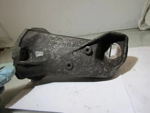 Audi Coupe B3 2.3E engine mount bracket 893199308B - Picture 1 of 7