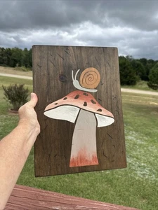 Targa da parete in legno di funghi e lumache dipinta a mano decorazione parete - Foto 1 di 8