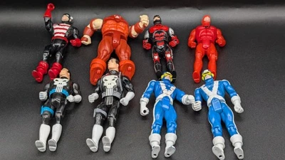 Vintage Toy Biz 90s Marvel Universal Action Figure Lot Of 8  - Image 1 of 4