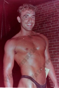 Handsome Man Muscular beefcake gay interest  original 35mm Negative Ed4 - Picture 1 of 1