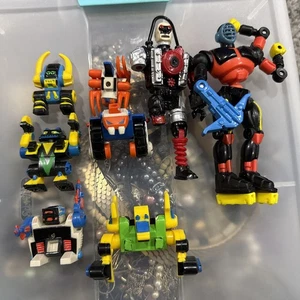 Lote de figuras de acción de gobots vintage y otros robots - Imagen 1 de 9