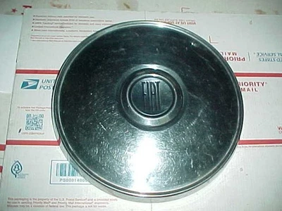 Fiat 850 1964-1973 Dog Dish Bowl Hubcap (1) 9 3/4" Slum Cap - Image 1 of 2
