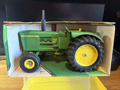 Vtg Ertl 1/16 Scale Replica John Deere 5020 Diesel Tractor Stock #1257 NIB RARE - Image 1 of 4