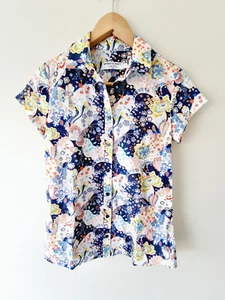 SPORTSCRAFT Liberty Floral Short Sleeve Button Down Shirt SIZE 6 - Picture 1 of 5