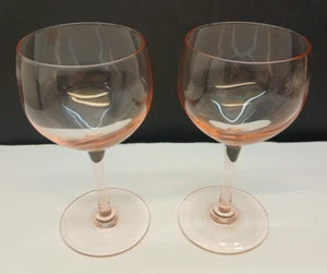 Vintage Pink Elegant Champagne Cordial Glasses - Picture 1 of 4