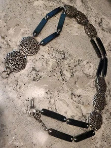 Express Silver Medallion Black Genuine Leather Chain Belt Sz M - Picture 1 of 5