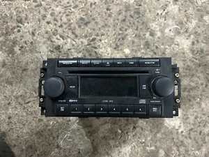 R17 - OEM 2006 DODGE CALIBER RADIO P05091175AA - Bild 1 von 5