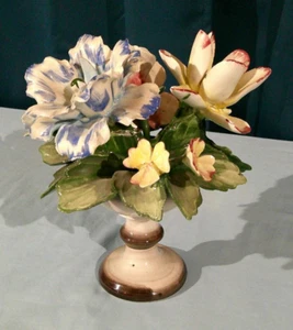 Mid Century Capodimonte Italian Porcelain flower floral Centerpiece vase - Picture 1 of 10