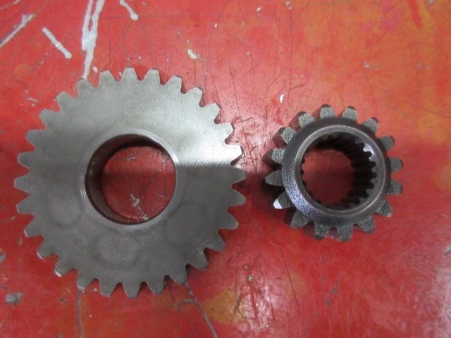 YAMAHA 08 2008 YZ250F YZ YZF TRANSMISIÓN SEGUNDA MARCHA SEGUNDO JUEGO PIÑÓN  Foto 1 de 1