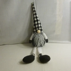 Wichtel - T.J. Maxx Strickmütze & Socken & Flechtbart - NEU - Bild 1 von 4