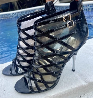 TACONES DE AGUJA INC INTERNATIONAL CONCEPT CHAROL NEGRO CON TIRAS — NUEVOS — TALLA 7 Foto 1 de 4