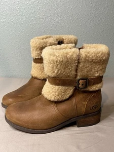 NEW Ugg Blayre II Womens Size 8 Chestnut Brown Sheepskin Lined Boots 1008220 - Picture 1 of 11