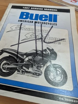 Buell Thunderbolt & Thunderbolt Touring 1997 manual de servicio 99489-97Y Foto 1 de 4