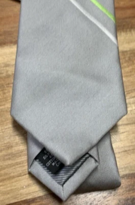 Corbata DKNY Gris Rayas Logo Seda/Algodón NUEVA Foto 1 de 4