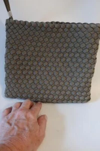 NWOT Womens Bloomingdales Army Green Woven Wristlet * - Picture 1 of 6