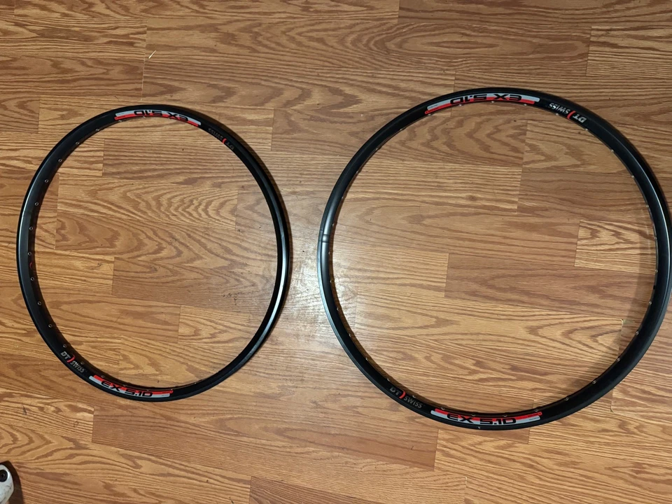 Pacote com 2 discos DT Swiss EX 5.1D aro 26" 32h preto Dh enduro Freedride all mountain  - Imagem 1 de 4