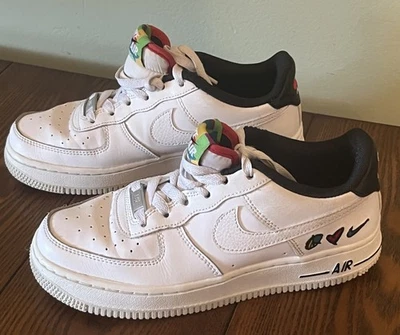 NikeAir Force 1 '07 LV8 3 Peace Love Swoosh White Size 4Y/5.5 Women’s DM8154-100 - Image 1 of 4