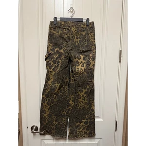 Pantalones cargo RSQ Tillys estampado guepardo talla 24  - Imagen 1 de 7