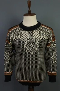DEVOLD Gray Snowflakes Fair Isle Wool Knit Ski Sweater Size M - Picture 1 of 19