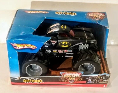 Monster Jam Batman Truck Racing Champion Die-cast Hot Wheels 1:24 2007  - Image 1 of 2