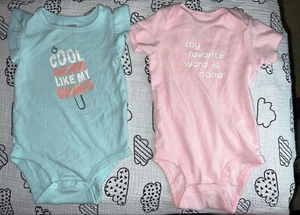 Body Carters Nana & Gramps Coleccionable 12m Obtienes 2 Body - Imagen 1 de 12