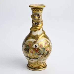 Japanese Meiji Period Satsuma Vase with Lohans and Dragon Signed Shimazu Crest - Picture 1 of 6