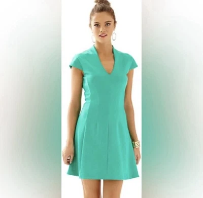Vestido Lilly Pulitzer Bree verde joya texturizado calce y acampanado para mujer talla pequeña” Foto 1 de 4