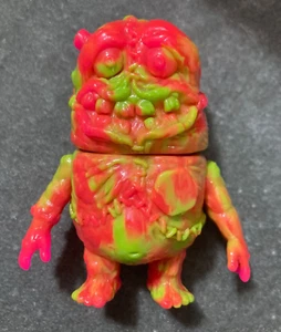 SPLURRT Lulubell Cadáver Bebé Elementos Mixtos Ver. Figura Sofubi Arco Iris Rara - Imagen 1 de 5