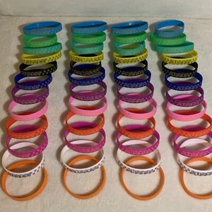 48 Bracciali Carnevale Gomma Anatra - Con 4 Detti! 🔥 - Foto 1 di 5