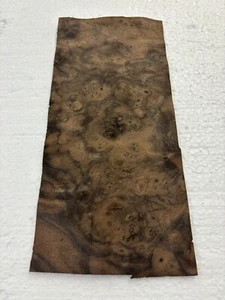 Impiallacciatura legno noce burl 4” x 9” grezzo no backer spessore 1/42" sottile con alburno - Foto 1 di 2