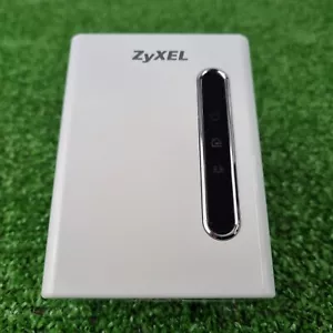 ZyXEL Powerline HomePlugAV Adapters 200Mbps PLA-401 UK Plug PLA401 - Picture 1 of 6
