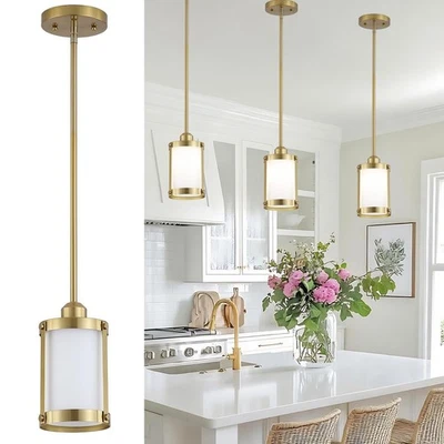 Colgante de vidrio con leche dorado cepillado isla de cocina de luz, moderno mini colgante de latón... Foto 1 de 4