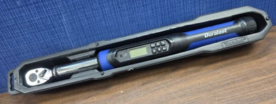 Duralast 51-130 - 3/8" Drive 20-100 FT. LBS. Electronic Torque Wrench - Image 1 of 4
