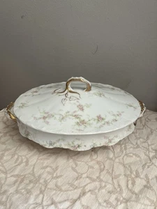 THEODORE HAVILAND LIMOGES FRANCIA CIOTOLA COPERTA ROSA FIORI GIALLI SCHLEIGER - Foto 1 di 8