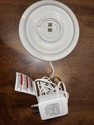 Black + Decker N519979 16V Lithium Vacuum Charger S010QU2300040 23V 400mA - Image 1 of 4